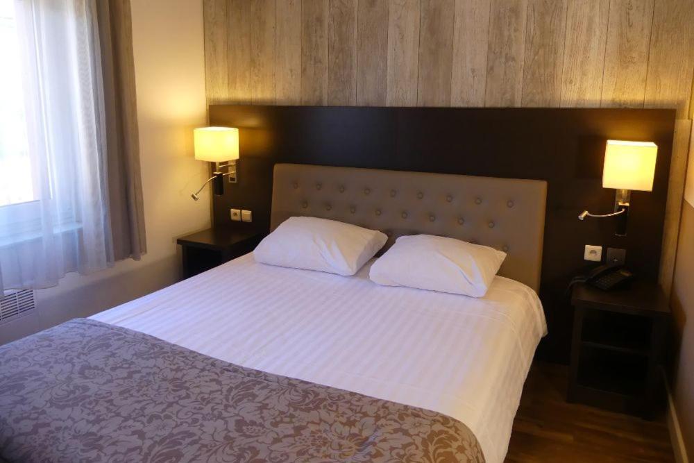 Hotel De Maaskant Maaseik Ngoại thất bức ảnh