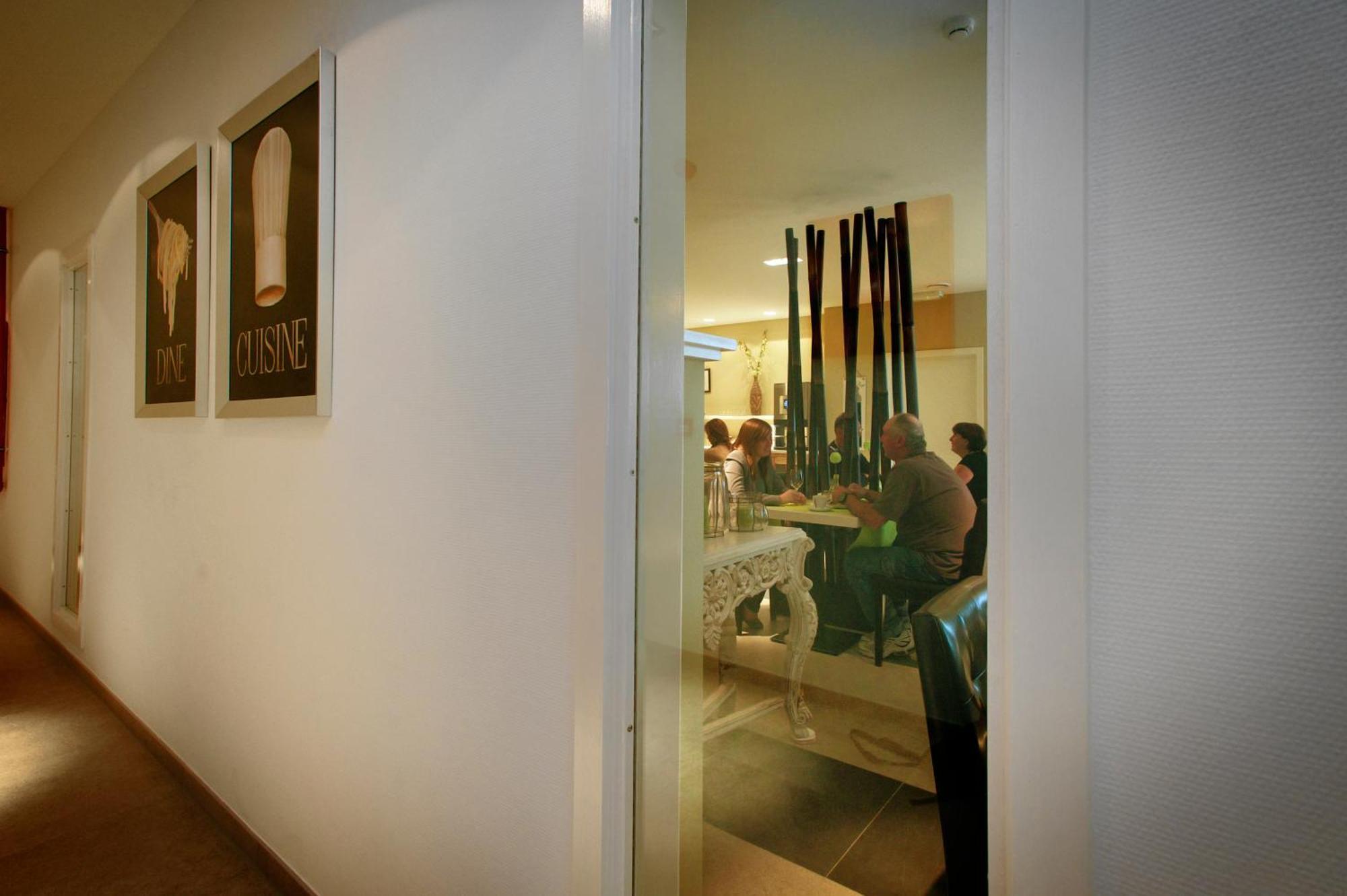 Hotel De Maaskant Maaseik Ngoại thất bức ảnh